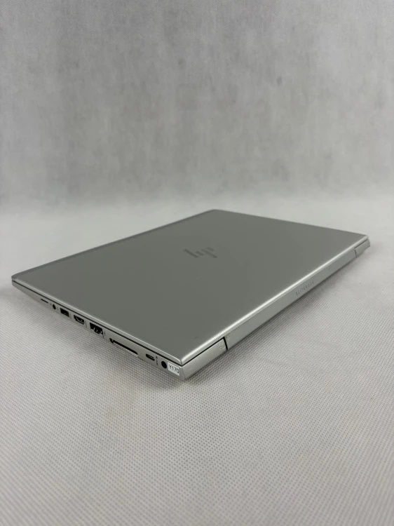 81ade5ab6b480e1e72fc88f0b8b6747e.jpg