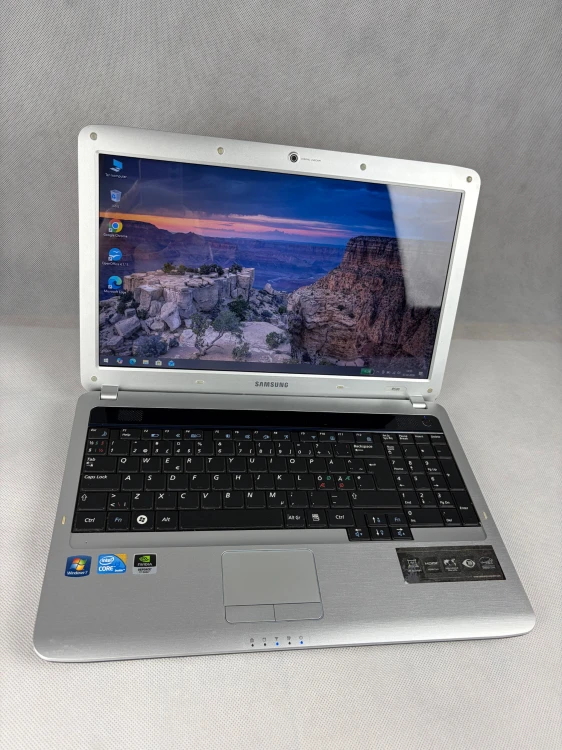eb42ff74160759bab66f4de6d5894df6.jpg